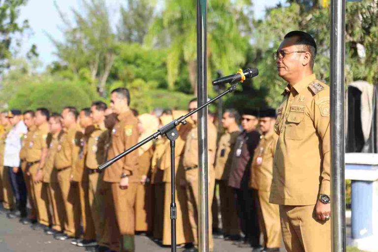 Andi-Rizal-saat-memimpin-Apel-Senin-pagi-tadi.-ft-kominfotjpinang